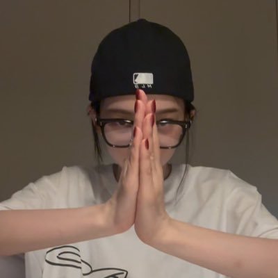 peach4mee's profile picture. Fan Account | OT9 #GG4EVA #aespa ⁽⁽🥨ᐠ( ᐢ ᵕ ᐢ )ᐟ🥨⁾⁾