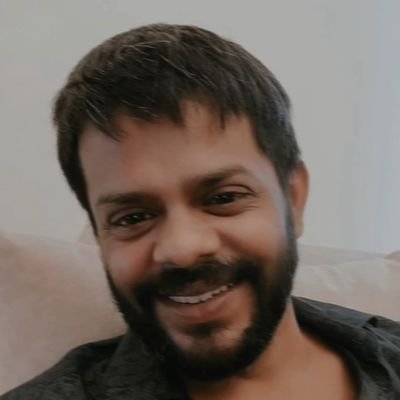 IamSammiyadav's profile picture. किसी कहानी को अधूरा मत छोड़ना, नही तो वो कहानी तुम्हे आधा अधूरा कर देगी। सबको खुश रखते हुवे सारा हिसाब सेटल कर के ही दुनिया छोड़ना।

मेरा प्रयास भी जारी है।