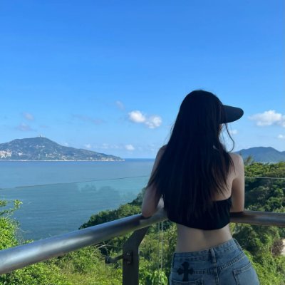 NayaraML13's profile picture. 