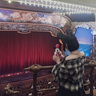 disney_0x0_r's profile picture. 🚺┊𝔻𝕚𝕤𝕟𝕖𝕪┊🏰🌍┊ディズニー好き❕┊スプラッシュ💦┊カンベア🧸┊BBB🥁┊タメ👌🏻⸝⋆   ライドフォトは常にカメラ目線︎︎✨︎┊AIに読み込ませないで