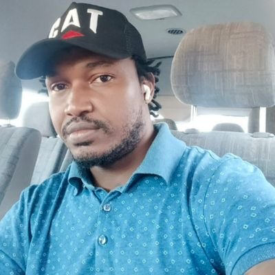 Ismael742558089's profile picture. 