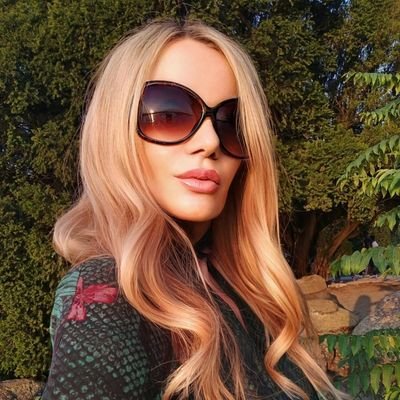 Mistress_Ellina's profile picture. I seek a lil lost kinky sub who will love honor worship serve and obey me that's in need of training discipline and  hit me up on telegram https://t.co/NPHXRDi9C2