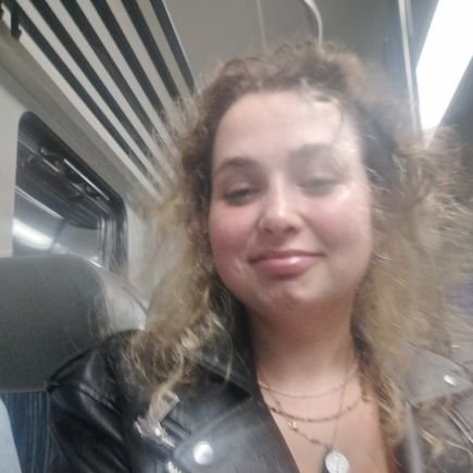 MARTYNA51144424's profile picture. 