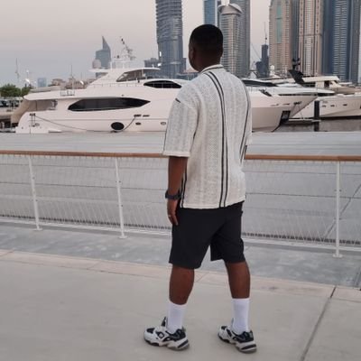 TinasheNigel's profile picture. On a mission to conquer 🌍| 🎓💊|⚽️lover| Christ is Lord|