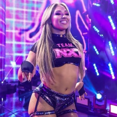 itsRollinsBitxh's profile picture. women’s wrestling 💗🩵and SETH FREAKIN ROLLINS🔥Rolleigns 💟✨Fan Account