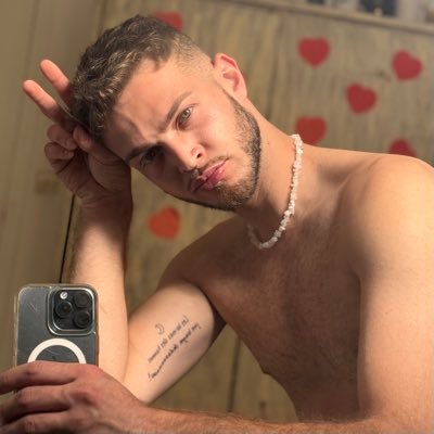 Hamito2340's profile picture. 