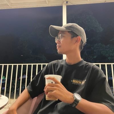 _yuaaaann's profile picture. ad astra