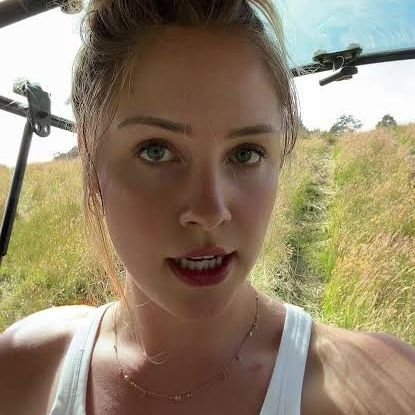 jennyann330's profile picture. 