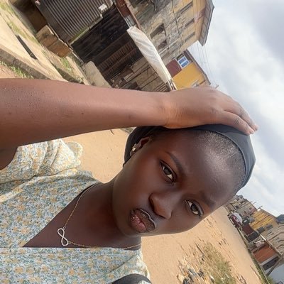 halal__baddie's profile picture. A seamstress and a baby girl ❤️|Muslimah vibes and Masha Allah|Yoruba angel 💕|Books 📚