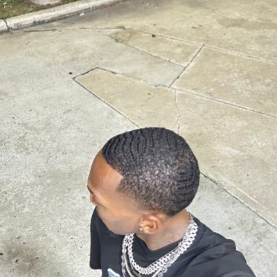 astroboydon's profile picture. IG: Fitteddon_ .. Barber 💈 📥 Shop My Amazon Storefront: https://t.co/a8mJUG1799