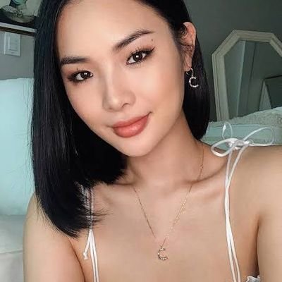 realchaileeson's profile picture. 