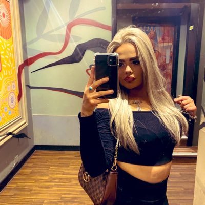 godd3s_txx's profile picture. BLACKPOOL 21 platinum doll on AW 🍒 uk. Greedy goddess ✨ your money looks better in my account x bank transfer / throne / PayPal / INITIAL TRIBUTE £15/