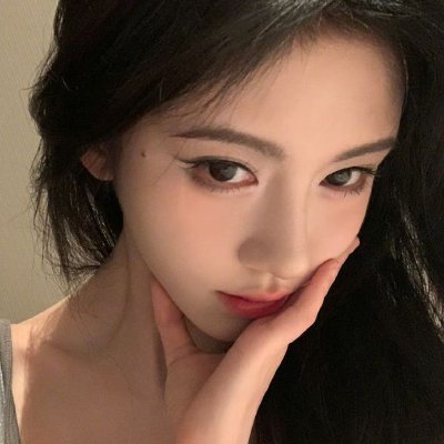 jujingyir's profile picture. ❥.. ℐ؛ 鞠婧祎, 𝟭͟𝟵͟𝟵͟𝟰  ๋ ࣪˖ 诗歌形式的艺术.