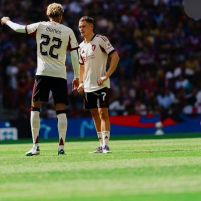 flo7wirtz's profile picture. 