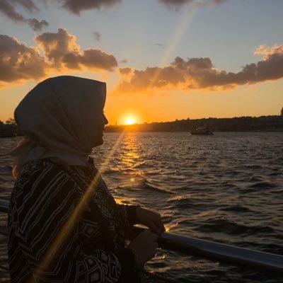 asudeenurr's profile picture. yılgınlıklarsilsilesi