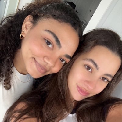 CarollAnn101's profile picture. Insurance Lady , Truck & Car dealership, Pencil Drawing / Digital sketch & Cartoon portrait Logo Design, MT®️