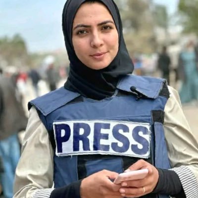 NadraTibi112's profile picture. Palestinian journalist and commentator, from Deir al-Balah in Gaza 🇵🇸🎥 Gaza Strip