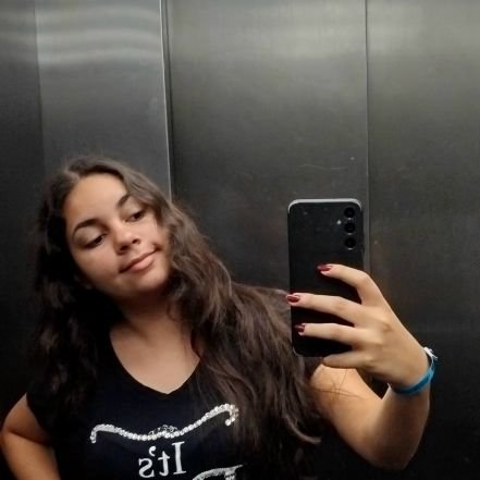 lucarvalhozz's profile picture. tudo que eu faço tá errado.