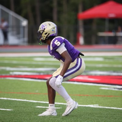 JayJulien27's profile picture. (Wr/Db 5’9 160) (gpa:3.4) email-jacobj2027@gmail.com|(225)-390-8324|