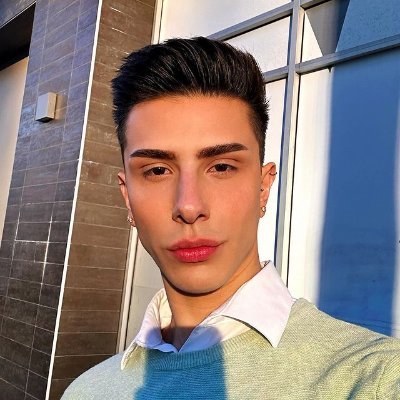 ZoranVideoX221's profile picture. ✨The only way to get rid of temptation is to yield to it.✨