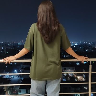 neh_42's profile picture. ॐ कृष्णाय वासुदेवाय हरये परमात्मने। 
प्रणतः क्लेशनाशाय गोविंदाय नमो नमः॥ 🪈🙌
