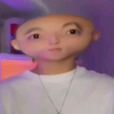 Camixxmaga's profile picture. 𝔦 𝔠𝔞𝔫 𝔰𝔢𝔢 𝔞 𝔴𝔥𝔬𝔩𝔢 𝐠𝐚𝐥𝐚𝐱𝐲 𝔦𝔫 𝔣𝔯𝔬𝔫𝔱 𝔬𝔣 𝔶𝔬𝔲𝔯 𝔢𝔶𝔢𝔰. ✩₊˚