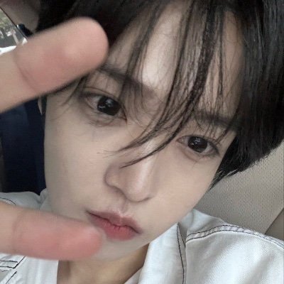 jejellypops's profile picture. i will never shut up about seowon, kaiwen, familyz and haidilaoz ☆