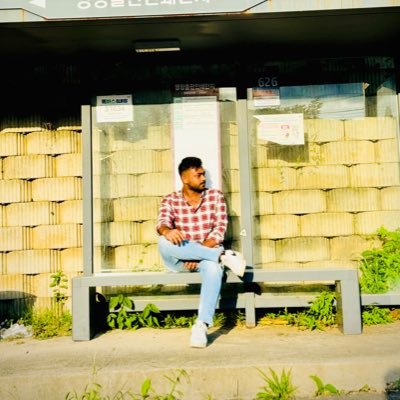 RiyadMahmu77121's profile picture. 