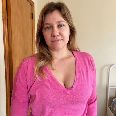 VernettaK63688's profile picture. Life is not a bed of roses 🤗