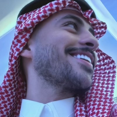 y_az2997's profile picture. 