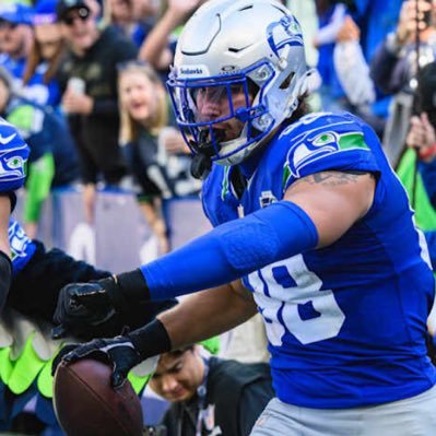 burtondimes's profile picture. duke fc + valks #VsUp players i like: vb, ceci, ja, ili,slim, lacan, alanna, toby 19 my all time goat and fav: allie quigley other: cwfc, iga, brazil vb, wisco