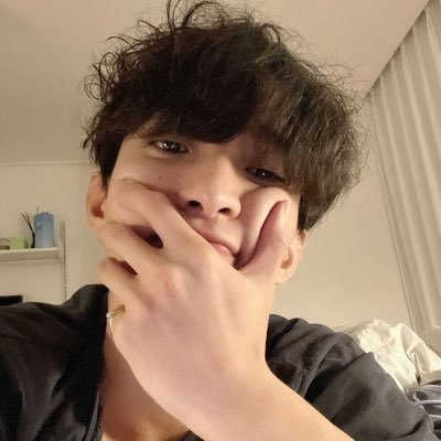 eyashimi's profile picture. she yearns for Dk like it’s a necessity (it is) ♡(*ᴗ͈ˬᴗ͈)ꕤ*.ﾟ