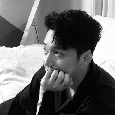 ParkMusk's profile picture. 육아 스트레스 해소를 위해 돈을 잃으면서 단타 치는 계정
