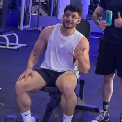 HennriqueLu's profile picture. gaucho, touro,