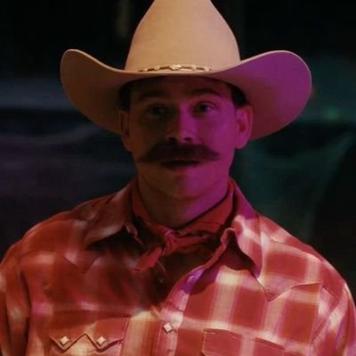 daddy_starchild's profile picture. yap yap yap yap .ᐟ evan buckley sun, neil perry moon, sam evans rising, roque pérez soul .ᐟ buddie truther .ᐟ i love @tesyrao 😻🫶 .ᐟ priv: @fire__hose