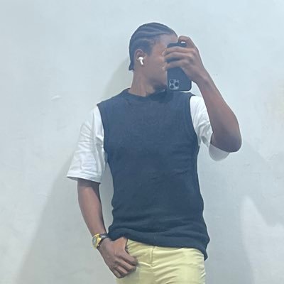 Oluwa_Seguun's profile picture. DevOps Engineer👨‍💻| Content Marketing Specialist| Professional Saxophonist🎷 🔗 https://t.co/0zi4NzE69g