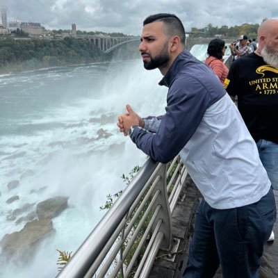 jesusaromero_'s profile picture. work hard in silence and let your success make all the noise. Born in Venezuela