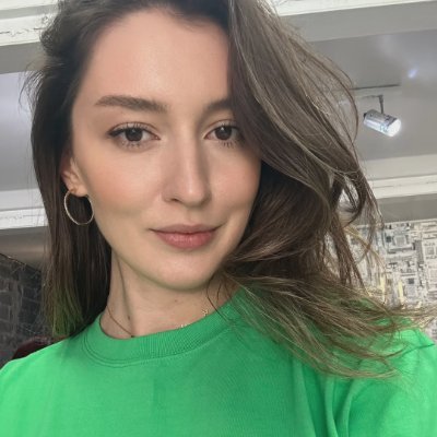 Margaret3141's profile picture. Animal lover🐾Yoga expert🧘‍♀️Wine lover🍷Fitness💪Optimistic and cheerful woman👩‍🎤