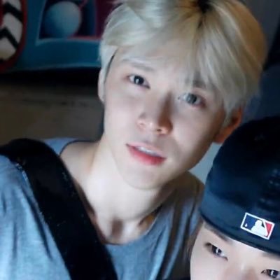 mightyxeunseok's profile picture. 