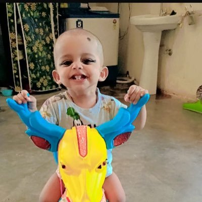 PandejiA's profile picture. धन  मन और तन से ब्राह्मण 🙏। 🙏धर्म की जय हो 🙏