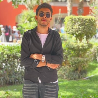 iam_zeyad's profile picture. We run in circles...
