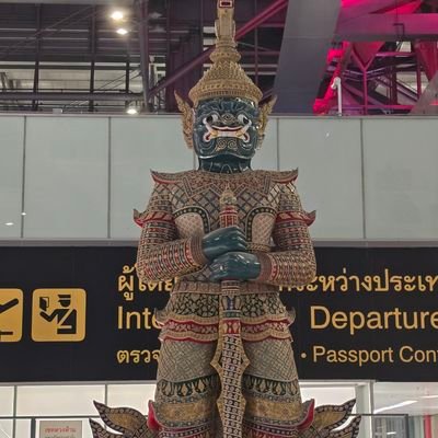 Bhoi73001's profile picture. We don't engage in investment solicitations or personal, sweet conversations. Twitter is a very dangerous place.
There are many Chinese AI criminals.