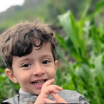 houthi_h_i_h_'s profile picture. طبيب مقاوم 🫀🩺❤️‍🔥🇾🇪