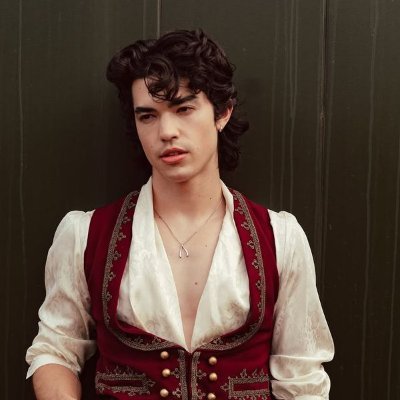 classclownn_'s profile picture. #1 vodka cranberry stan