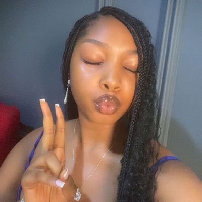 Legalloveth's profile picture. Law student 

Aspiring actress 

Embracing challenges, one role at a time 😌
