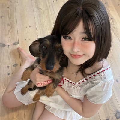 EdinaSafari's profile picture. 