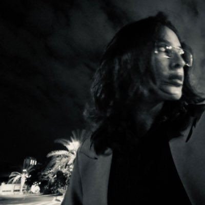 thesunbas's profile picture. 