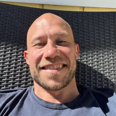 leikerxyz's profile picture. Lifelong learner, hopeful realist