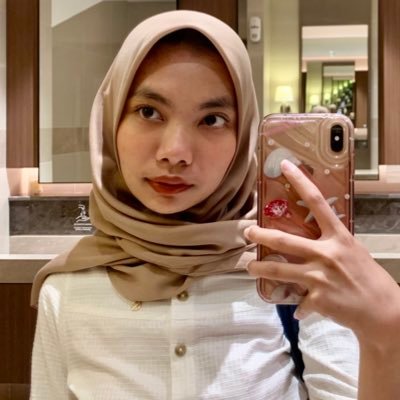 tiny_star_kitty's profile picture. 