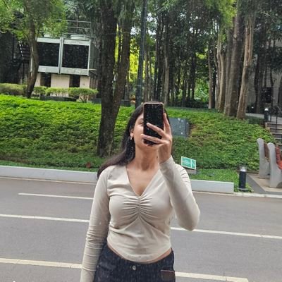 tanuutweets's profile picture. 🤍